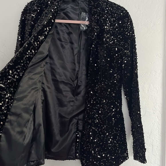 NEW Joan Rivers Red Carpet Velvet Sequin Blazer in Black XS - Picture 5 of 5